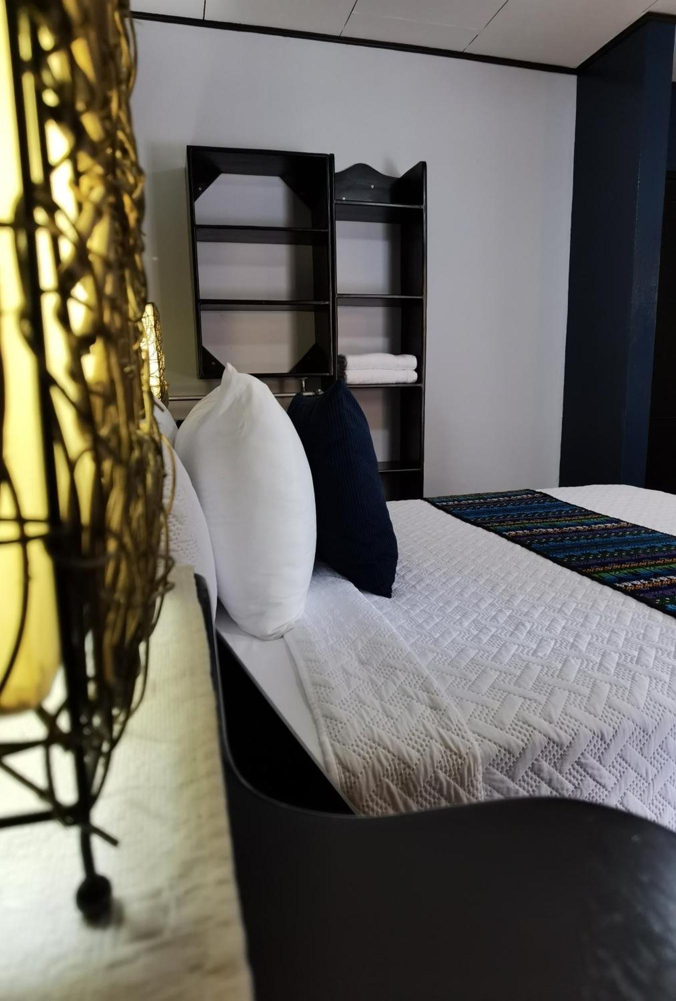 Sunrise House Bed & Breakfast Quepos Dış mekan fotoğraf