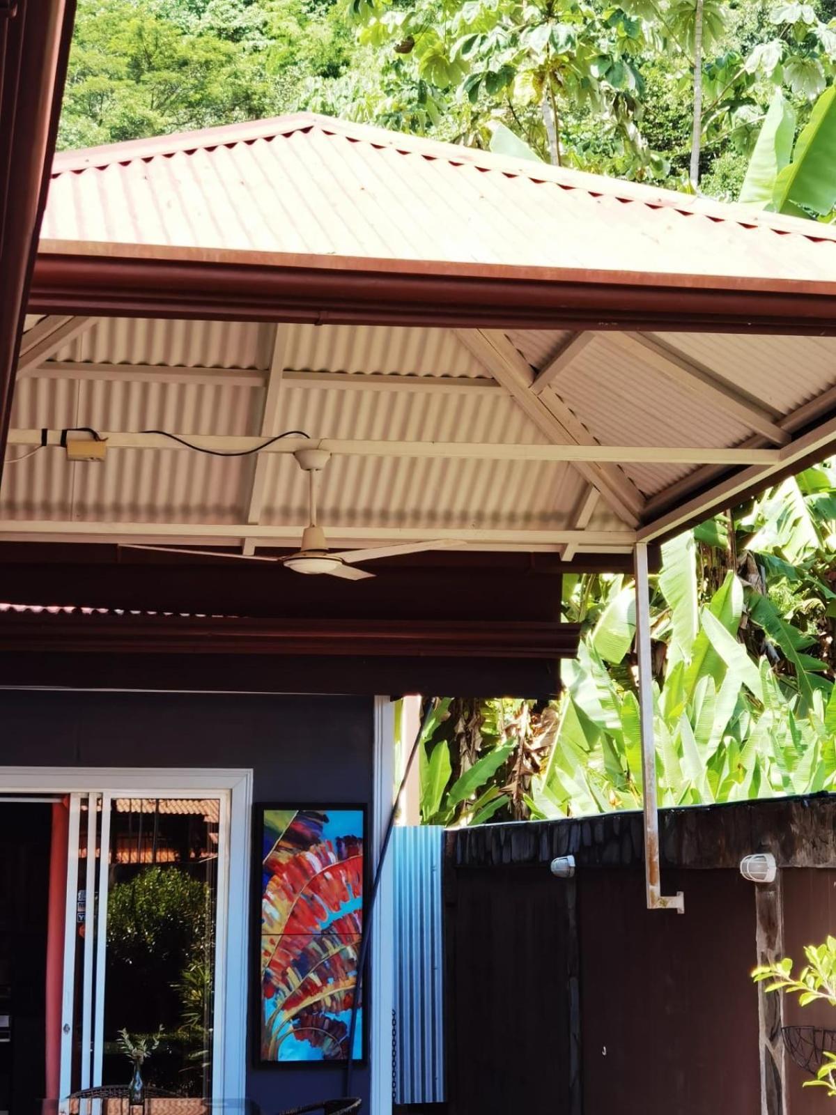 Sunrise House Bed & Breakfast Quepos Dış mekan fotoğraf